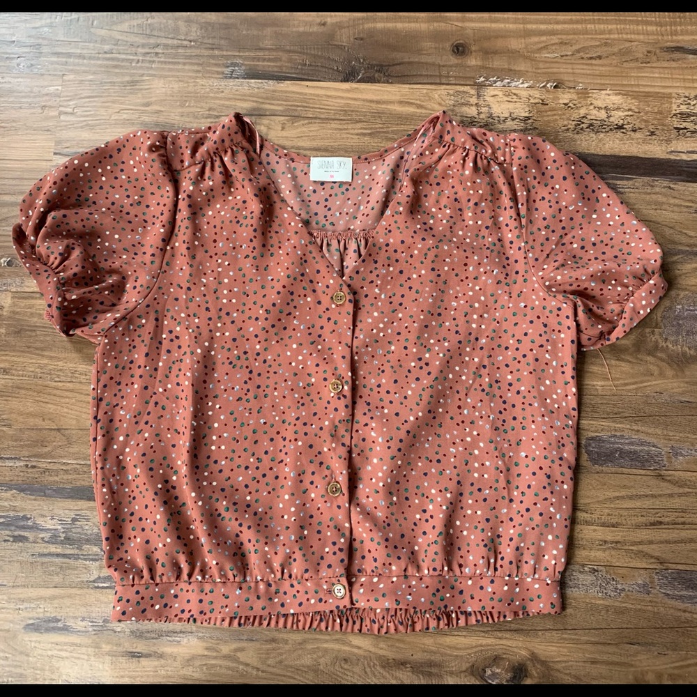 Sienna Sky shirt - size medium